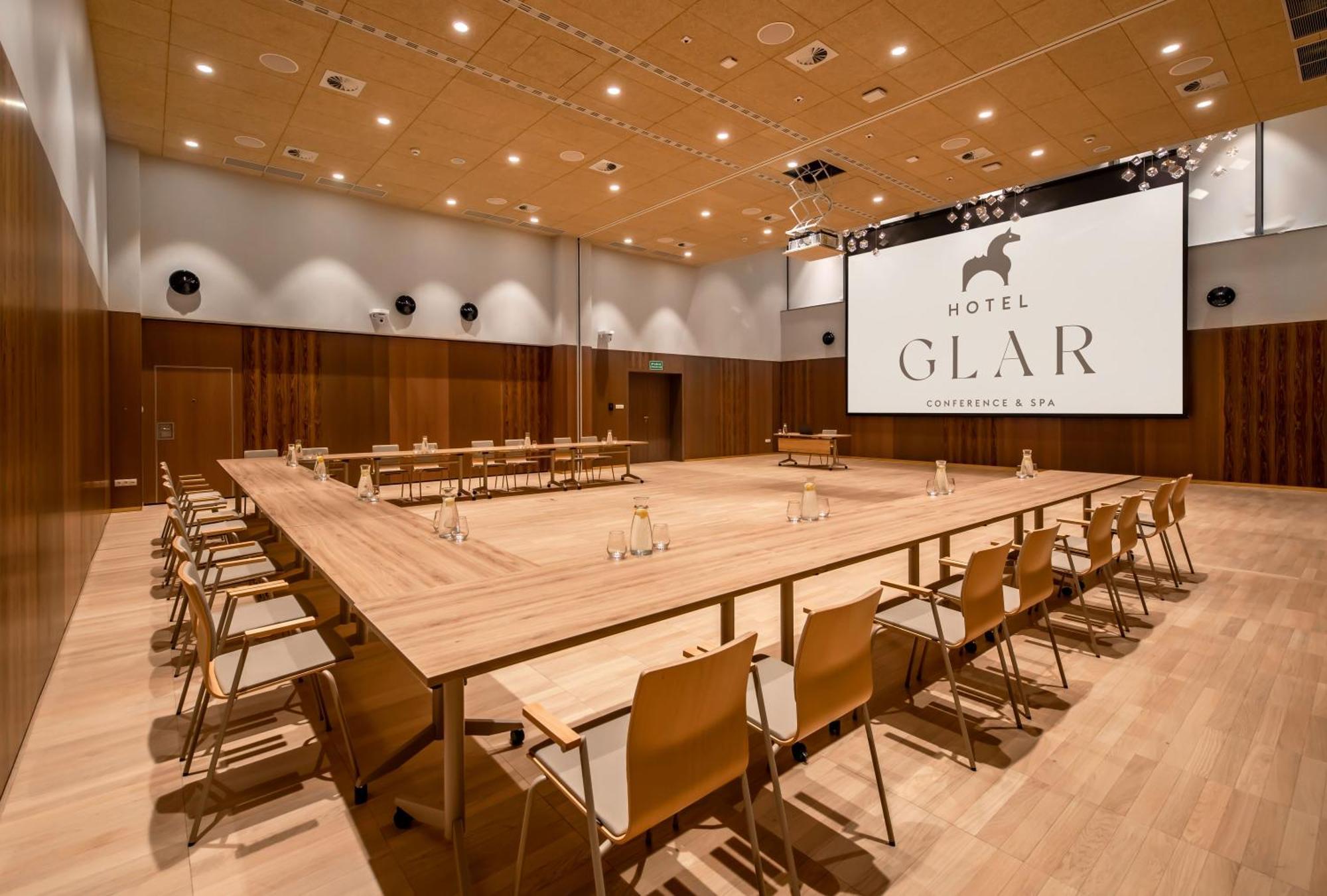 Hotel Glar Conference & Spa Виселка Экстерьер фото