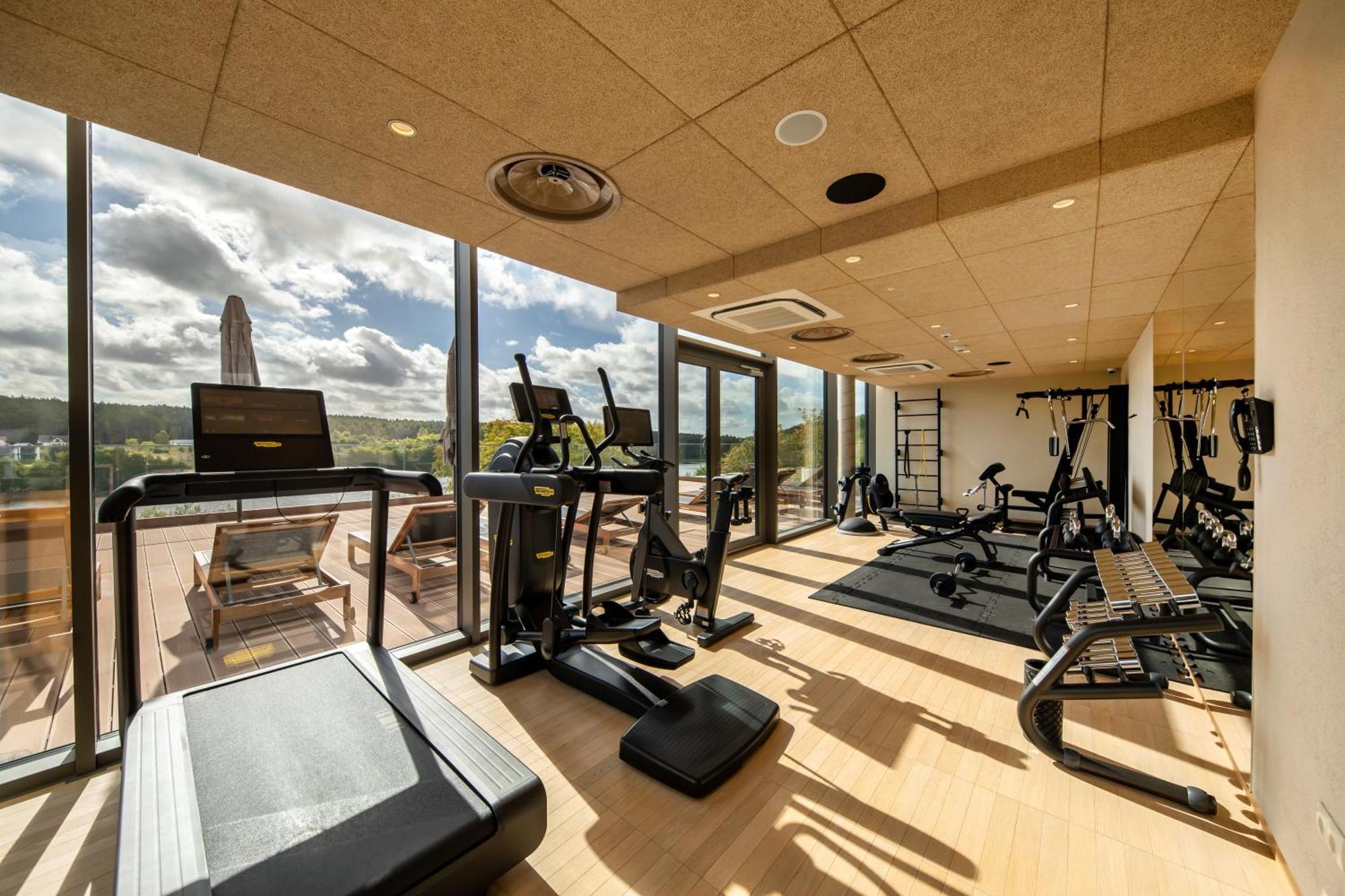 Hotel Glar Conference & Spa Виселка Экстерьер фото